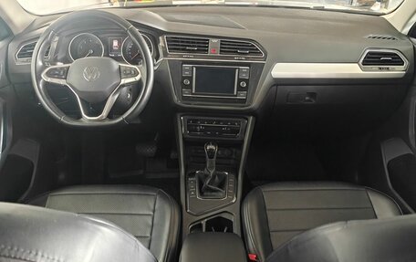 Volkswagen Tiguan II, 2021 год, 2 400 000 рублей, 11 фотография