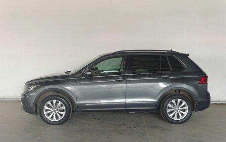 Volkswagen Tiguan II, 2021 год, 2 400 000 рублей, 7 фотография