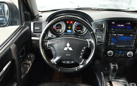 Mitsubishi Pajero IV, 2010 год, 2 050 000 рублей, 13 фотография