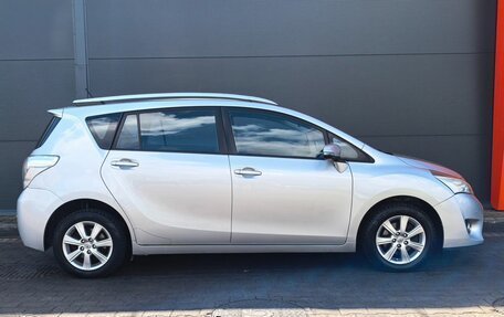 Toyota Verso I, 2014 год, 1 499 000 рублей, 3 фотография