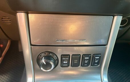 Nissan Navara (Frontier), 2011 год, 1 600 000 рублей, 12 фотография