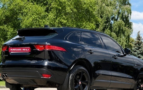 Jaguar F-Pace, 2018 год, 2 300 000 рублей, 4 фотография