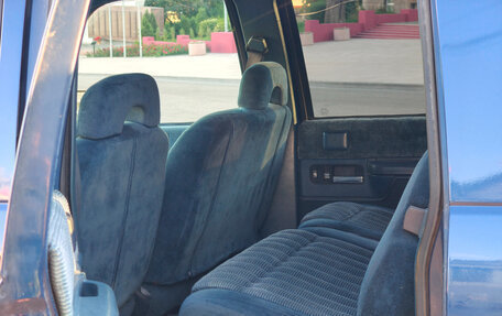 Chevrolet Suburban VIII, 1994 год, 1 800 000 рублей, 7 фотография
