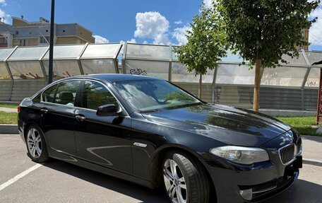 BMW 5 серия, 2011 год, 1 400 000 рублей, 5 фотография