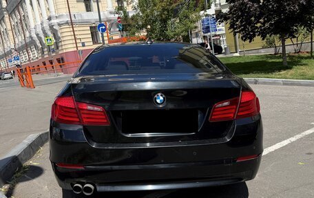 BMW 5 серия, 2011 год, 1 400 000 рублей, 3 фотография