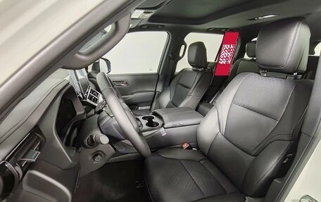 Toyota Land Cruiser, 2026 год, 15 990 000 рублей, 8 фотография