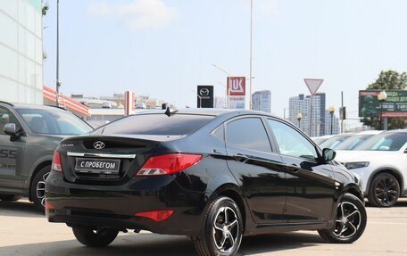 Hyundai Solaris II рестайлинг, 2016 год, 1 000 000 рублей, 5 фотография