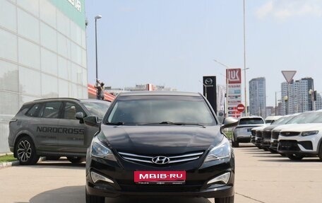 Hyundai Solaris II рестайлинг, 2016 год, 1 000 000 рублей, 2 фотография