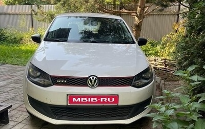 Volkswagen Polo VI (EU Market), 2012 год, 750 000 рублей, 1 фотография