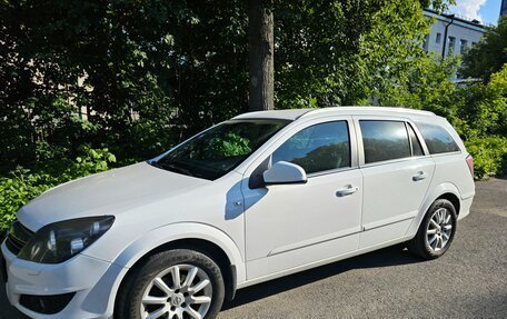 Opel Astra H, 2013 год, 850 000 рублей, 1 фотография
