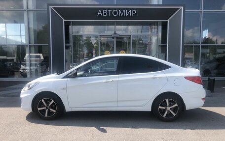 Hyundai Solaris II рестайлинг, 2012 год, 581 000 рублей, 1 фотография