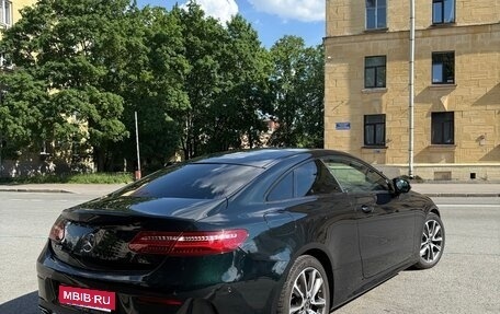 Mercedes-Benz E-Класс, 2017 год, 3 140 000 рублей, 4 фотография