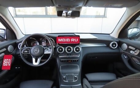 Mercedes-Benz GLC, 2020 год, 4 500 000 рублей, 18 фотография