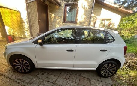 Volkswagen Polo VI (EU Market), 2012 год, 750 000 рублей, 4 фотография