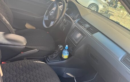 Skoda Rapid I, 2015 год, 580 000 рублей, 4 фотография