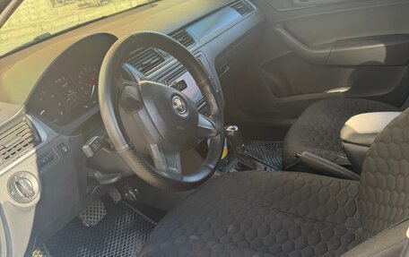 Skoda Rapid I, 2015 год, 580 000 рублей, 5 фотография
