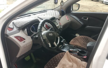 Hyundai ix35 I рестайлинг, 2011 год, 890 000 рублей, 6 фотография