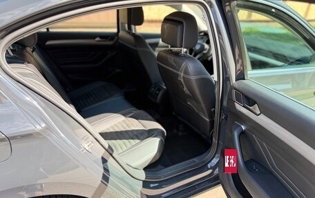 Volkswagen Passat B8 рестайлинг, 2021 год, 2 420 000 рублей, 14 фотография