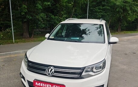 Volkswagen Tiguan I, 2012 год, 1 249 000 рублей, 3 фотография