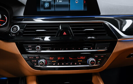 BMW 5 серия, 2020 год, 3 975 000 рублей, 16 фотография