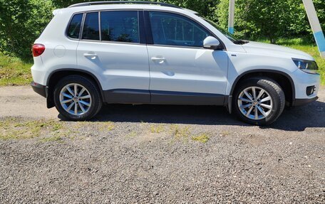 Volkswagen Tiguan II, 2016 год, 2 300 000 рублей, 5 фотография