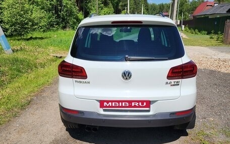 Volkswagen Tiguan II, 2016 год, 2 300 000 рублей, 2 фотография