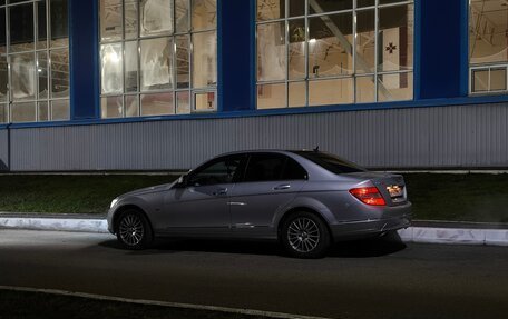 Mercedes-Benz C-Класс, 2007 год, 930 000 рублей, 4 фотография