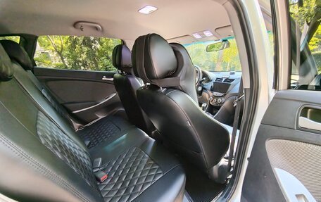 Hyundai Solaris II рестайлинг, 2012 год, 850 000 рублей, 13 фотография