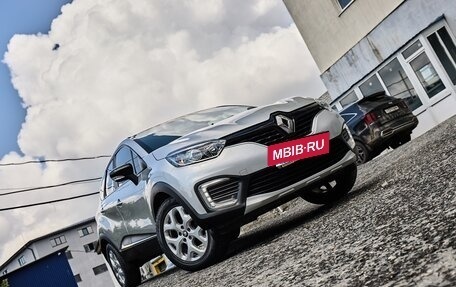 Renault Kaptur I рестайлинг, 2016 год, 1 445 000 рублей, 2 фотография