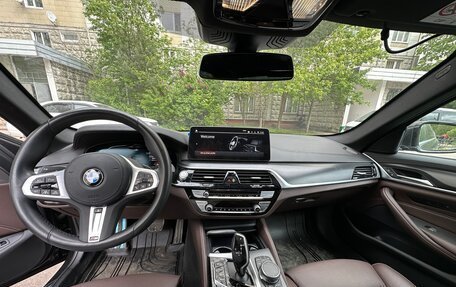 BMW 5 серия, 2023 год, 5 600 000 рублей, 5 фотография