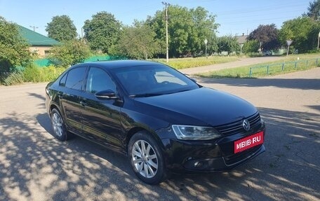 Volkswagen Jetta VI, 2013 год, 640 000 рублей, 5 фотография