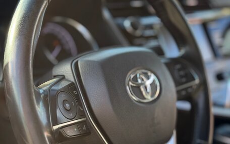 Toyota Camry, 2019 год, 2 100 000 рублей, 11 фотография