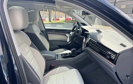 Volkswagen Touareg III, 2026 год, 11 900 000 рублей, 17 фотография