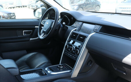 Land Rover Discovery Sport I рестайлинг, 2017 год, 1 770 000 рублей, 10 фотография