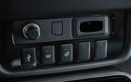 Mitsubishi Outlander III рестайлинг 3, 2019 год, 1 890 000 рублей, 12 фотография