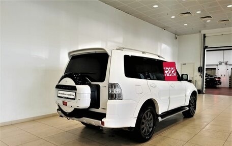 Mitsubishi Pajero IV, 2011 год, 1 845 000 рублей, 2 фотография