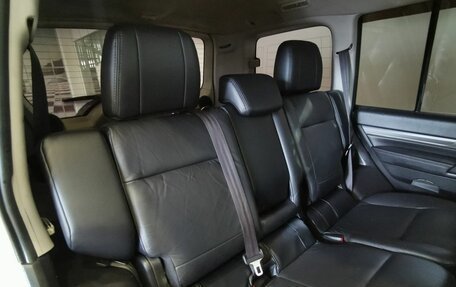 Mitsubishi Pajero IV, 2011 год, 1 845 000 рублей, 16 фотография