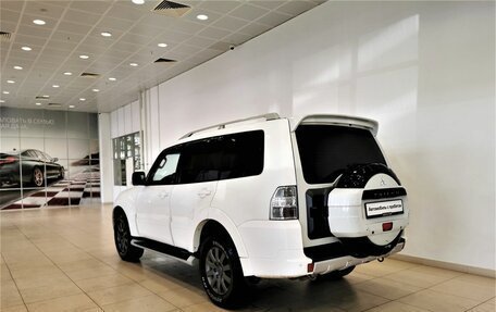 Mitsubishi Pajero IV, 2011 год, 1 845 000 рублей, 4 фотография