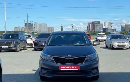 KIA Rio III рестайлинг, 2015 год, 900 000 рублей, 3 фотография