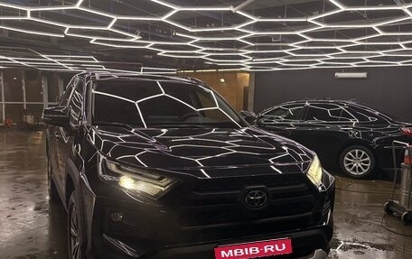 Toyota RAV4, 2025 год, 3 750 000 рублей, 1 фотография