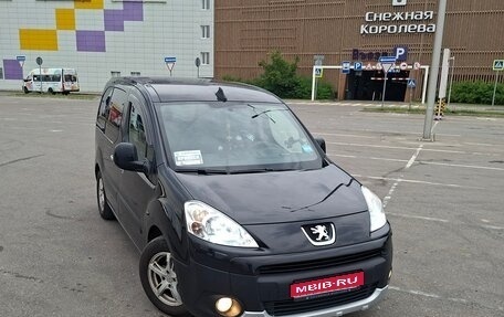 Peugeot Partner II рестайлинг 2, 2010 год, 730 000 рублей, 1 фотография