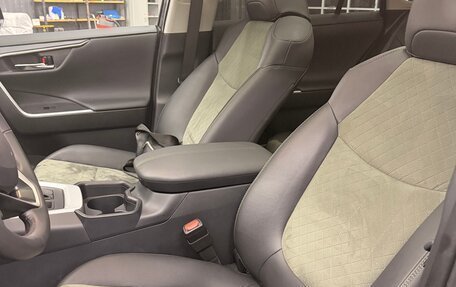 Toyota RAV4, 2025 год, 3 750 000 рублей, 4 фотография
