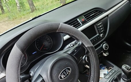 KIA Rio IV, 2017 год, 1 250 000 рублей, 5 фотография