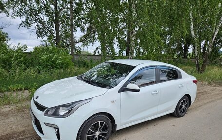 KIA Rio IV, 2017 год, 1 250 000 рублей, 3 фотография