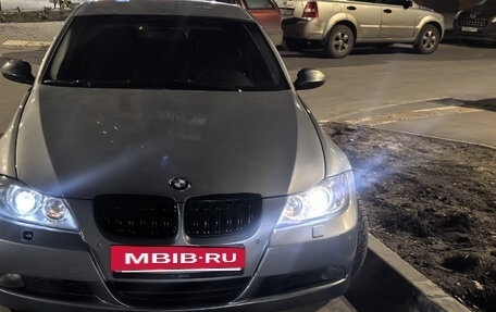 BMW 3 серия, 2006 год, 760 000 рублей, 3 фотография
