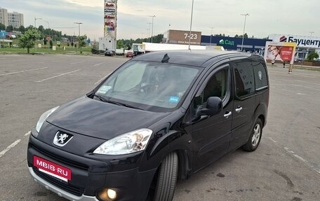 Peugeot Partner II рестайлинг 2, 2010 год, 730 000 рублей, 2 фотография
