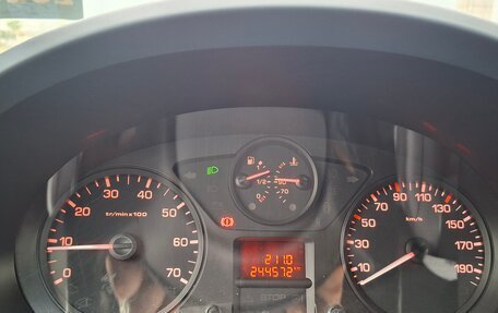 Peugeot Partner II рестайлинг 2, 2010 год, 730 000 рублей, 17 фотография