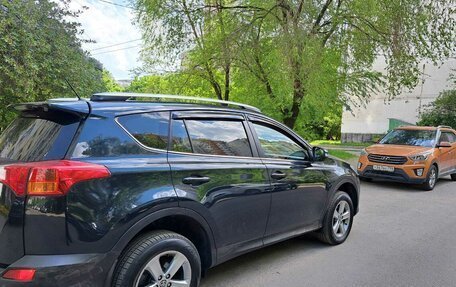 Toyota RAV4, 2015 год, 1 650 000 рублей, 4 фотография