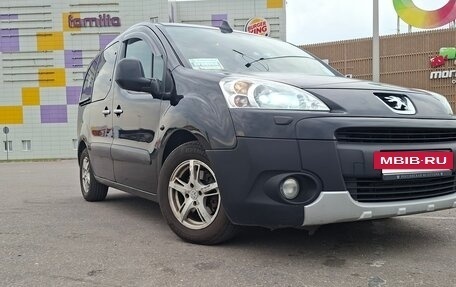 Peugeot Partner II рестайлинг 2, 2010 год, 730 000 рублей, 21 фотография