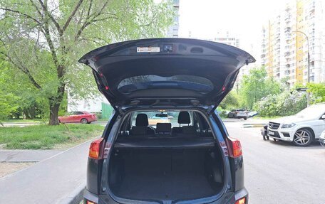 Toyota RAV4, 2015 год, 1 650 000 рублей, 8 фотография